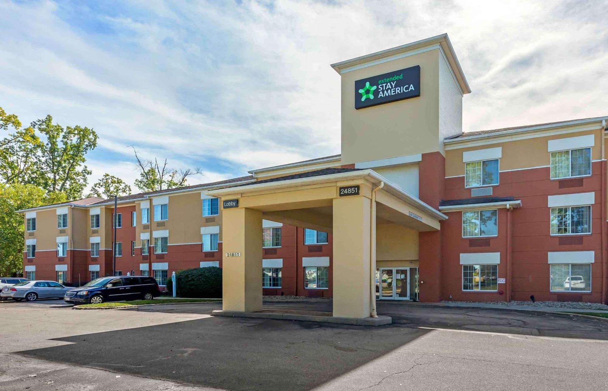 Extended Stay America Suites - Cleveland - Airport - North Olmsted Exterior photo