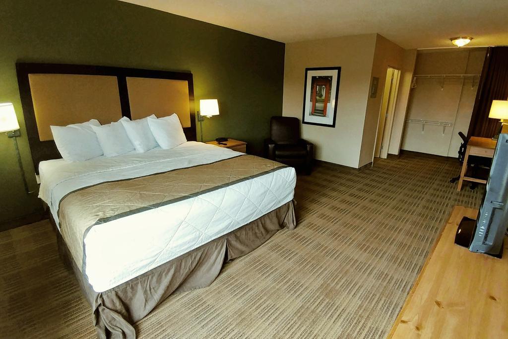 Extended Stay America Suites - Cleveland - Airport - North Olmsted Exterior photo