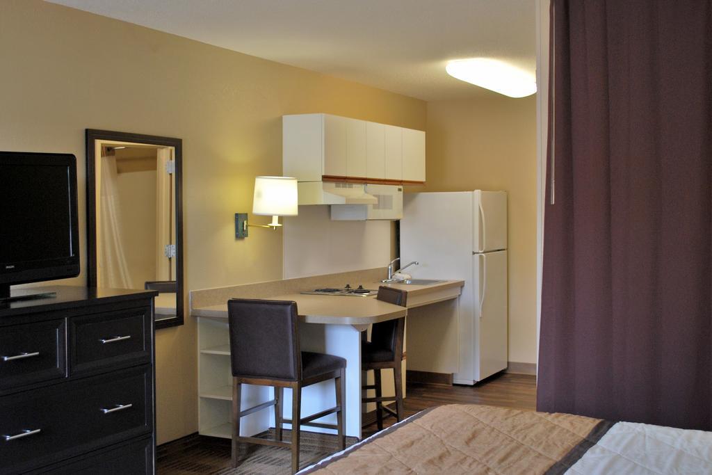 Extended Stay America Suites - Cleveland - Airport - North Olmsted Exterior photo